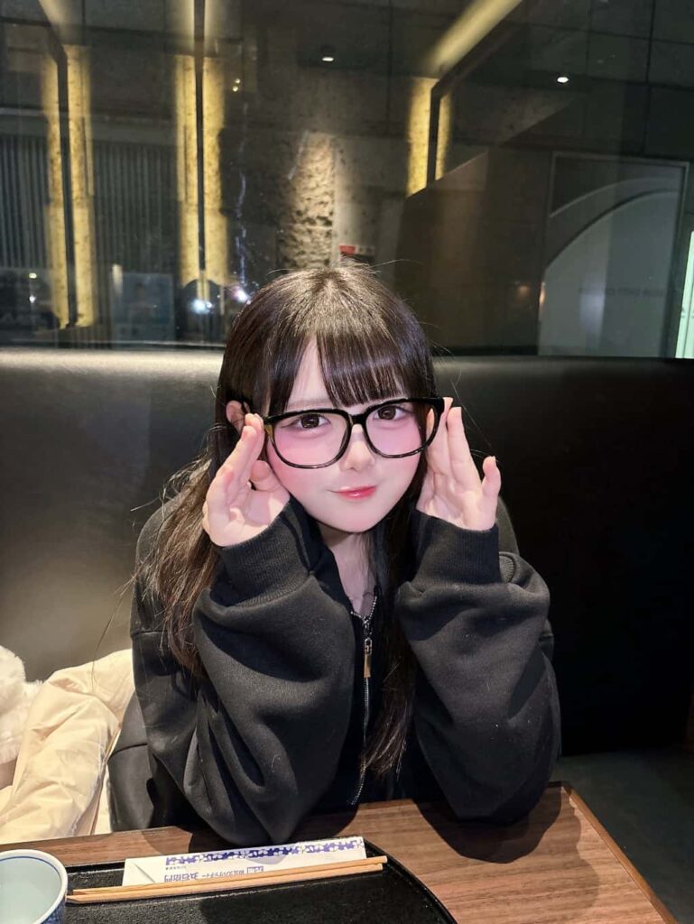 明音 いろは(らむね いろは)【ブルー】プロフィール|MEGAFON【メガフォン】画像