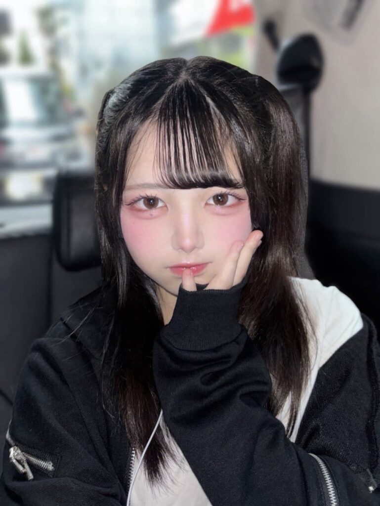 明音 いろは(らむね いろは)【ブルー】プロフィール|MEGAFON【メガフォン】画像