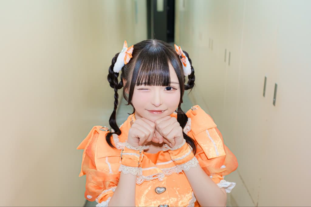 小晴 のか(こはる のか)【オレンジ】プロフィール|MEGAFON【メガフォン】画像