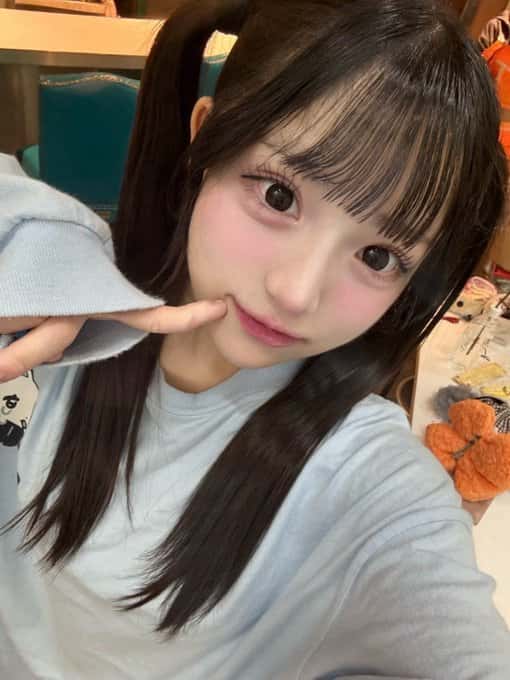 星野 あみ(ほしの あみ)【レッド】プロフィール|MEGAFON【メガフォン】画像