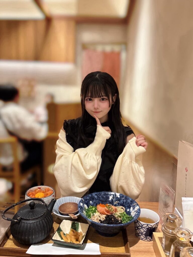 明音 いろは(らむね いろは)【ブルー】プロフィール|MEGAFON【メガフォン】画像