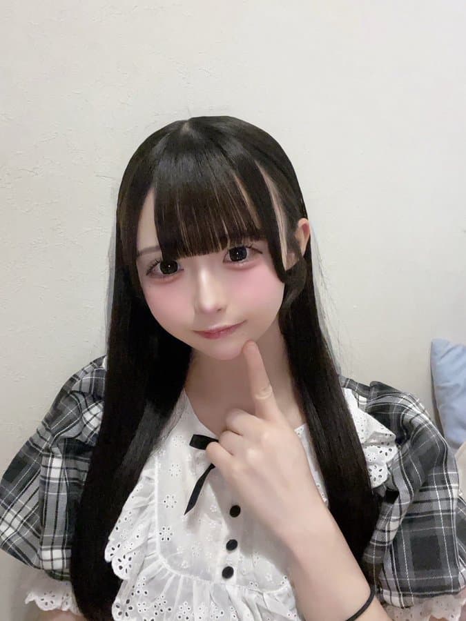 小晴 のか(こはる のか)【オレンジ】プロフィール|MEGAFON【メガフォン】画像