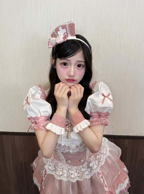 星野 あみ(ほしの あみ)【レッド】プロフィール|MEGAFON【メガフォン】画像