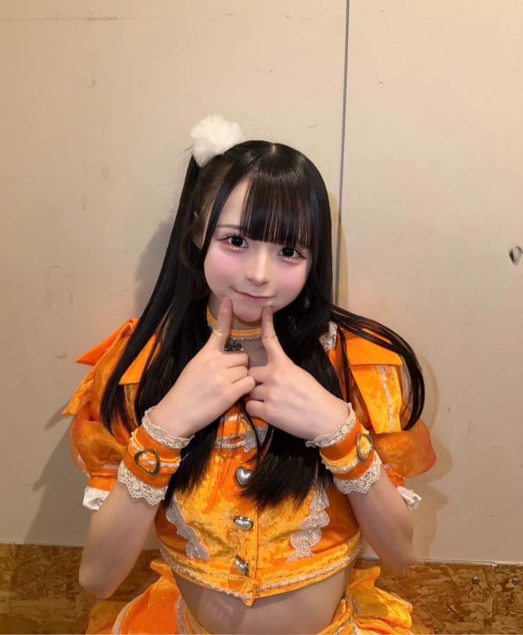 小晴 のか(こはる のか)【オレンジ】プロフィール|MEGAFON【メガフォン】画像