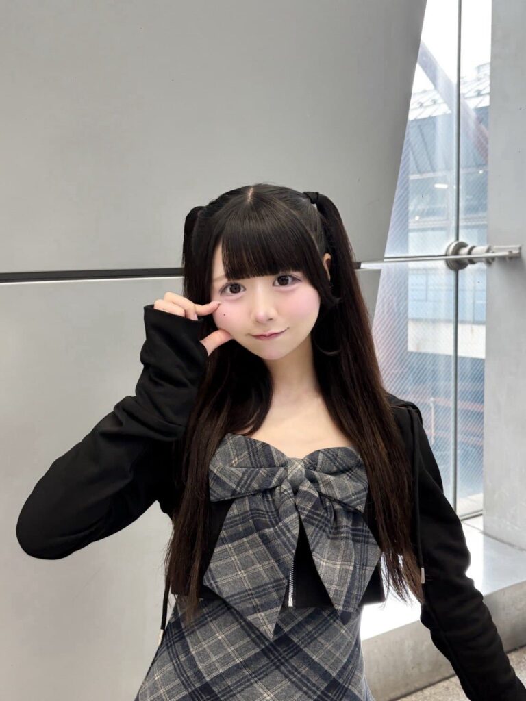 羽雲 ろこ(わくも ろこ)【スカイブルー】プロフィール|MEGAFON【メガフォン】画像