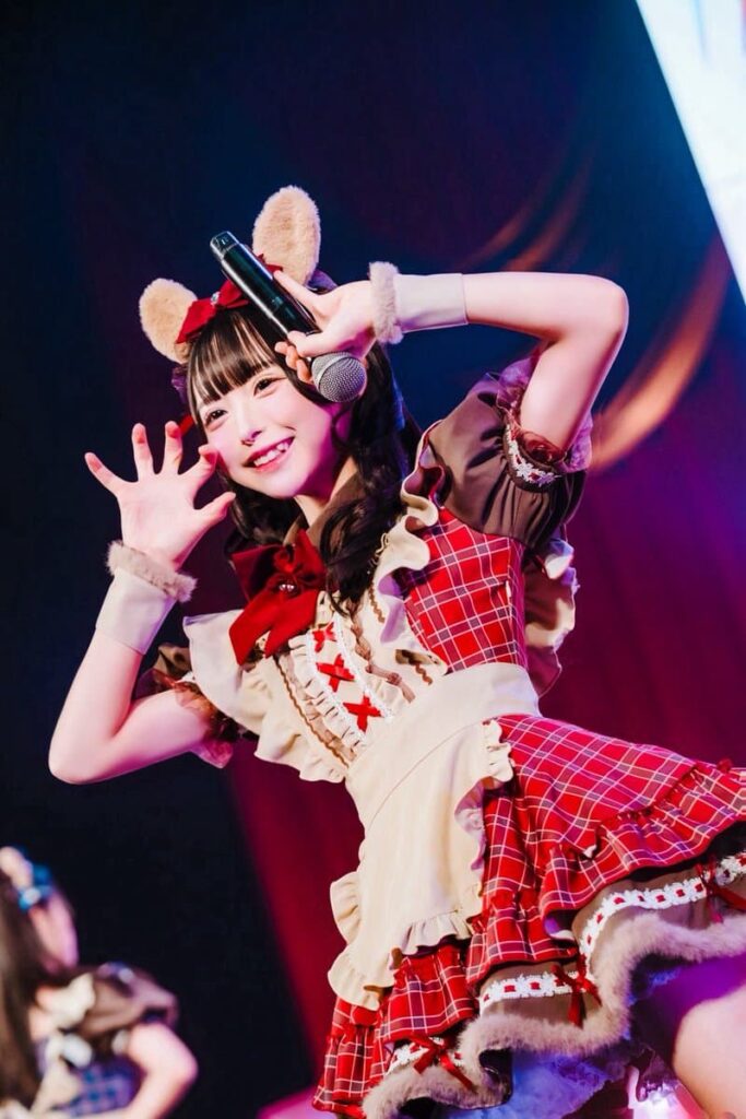 小晴 のか(こはる のか)【オレンジ】プロフィール|MEGAFON【メガフォン】画像