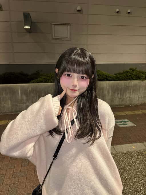 明音 いろは(らむね いろは)【ブルー】プロフィール|MEGAFON【メガフォン】画像