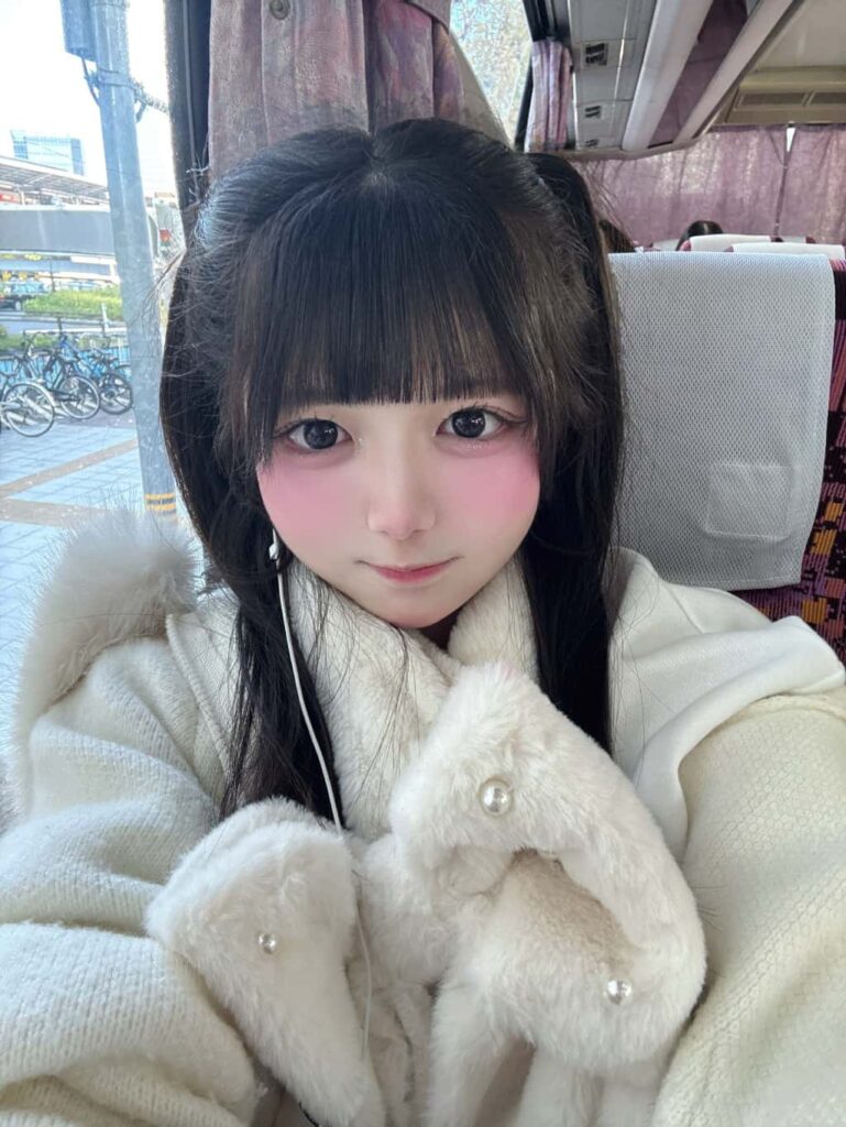 明音 いろは(らむね いろは)【ブルー】プロフィール|MEGAFON【メガフォン】画像