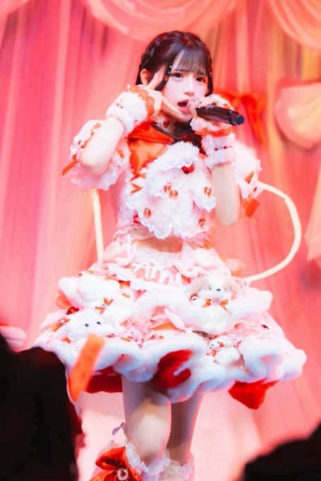 星野 あみ(ほしの あみ)【レッド】プロフィール|MEGAFON【メガフォン】画像