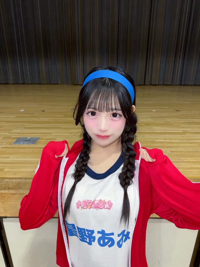 星野 あみ(ほしの あみ)【レッド】プロフィール|MEGAFON【メガフォン】画像