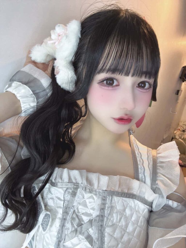 宮代 ゆき(みやしろ ゆき)【ホワイト】プロフィール|MEGAFON【メガフォン】画像