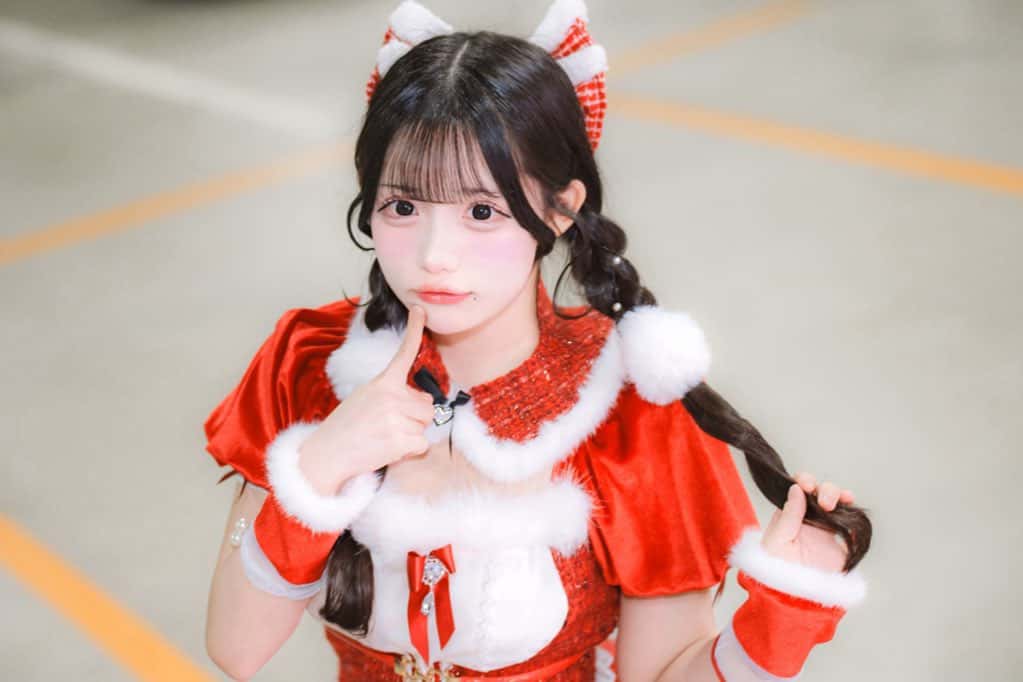 星野 あみ(ほしの あみ)【レッド】プロフィール|MEGAFON【メガフォン】画像