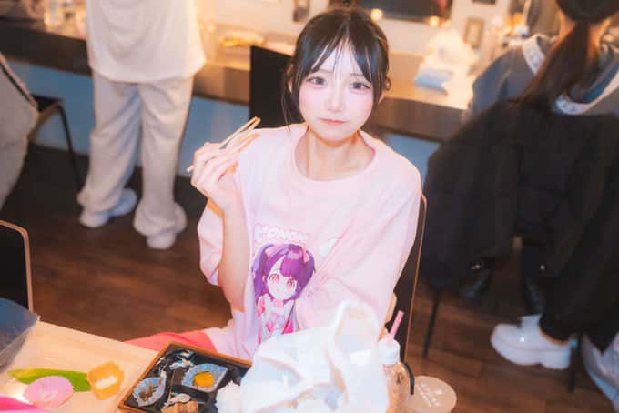 好実 れん（このみ れん）【ピンク】プロフィール｜MEGAFON【メガフォン】画像