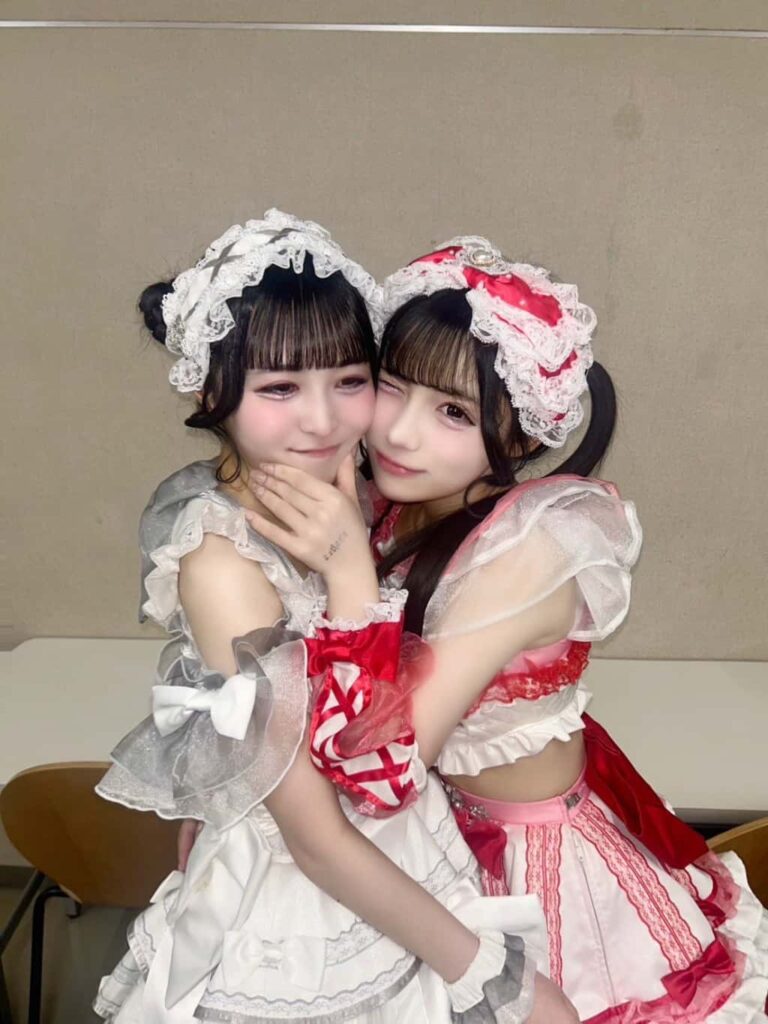 星野 あみ(ほしの あみ)【レッド】プロフィール|MEGAFON【メガフォン】画像