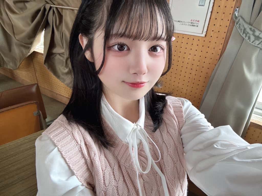 明音 いろは(らむね いろは)【ブルー】プロフィール|MEGAFON【メガフォン】画像