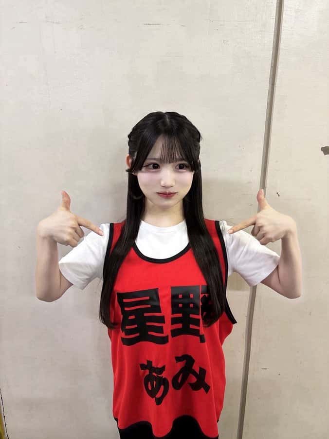 星野 あみ（ほしの あみ）【レッド】プロフィール｜MEGAFON【メガフォン】画像