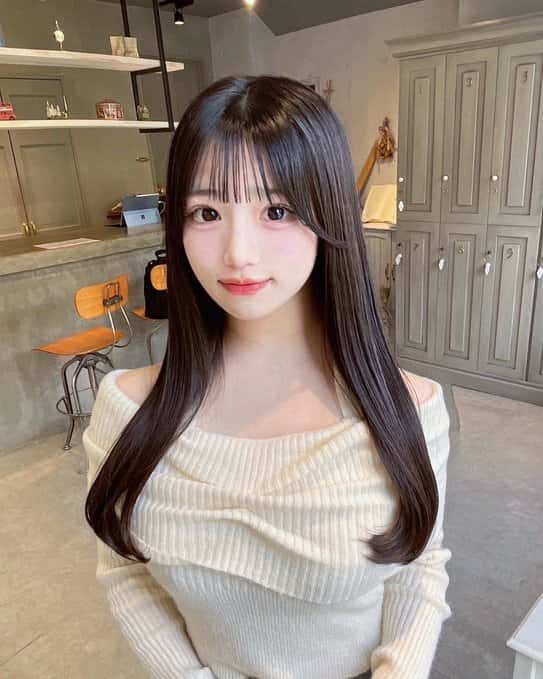 星野 あみ（ほしの あみ）【レッド】プロフィール｜MEGAFON【メガフォン】画像