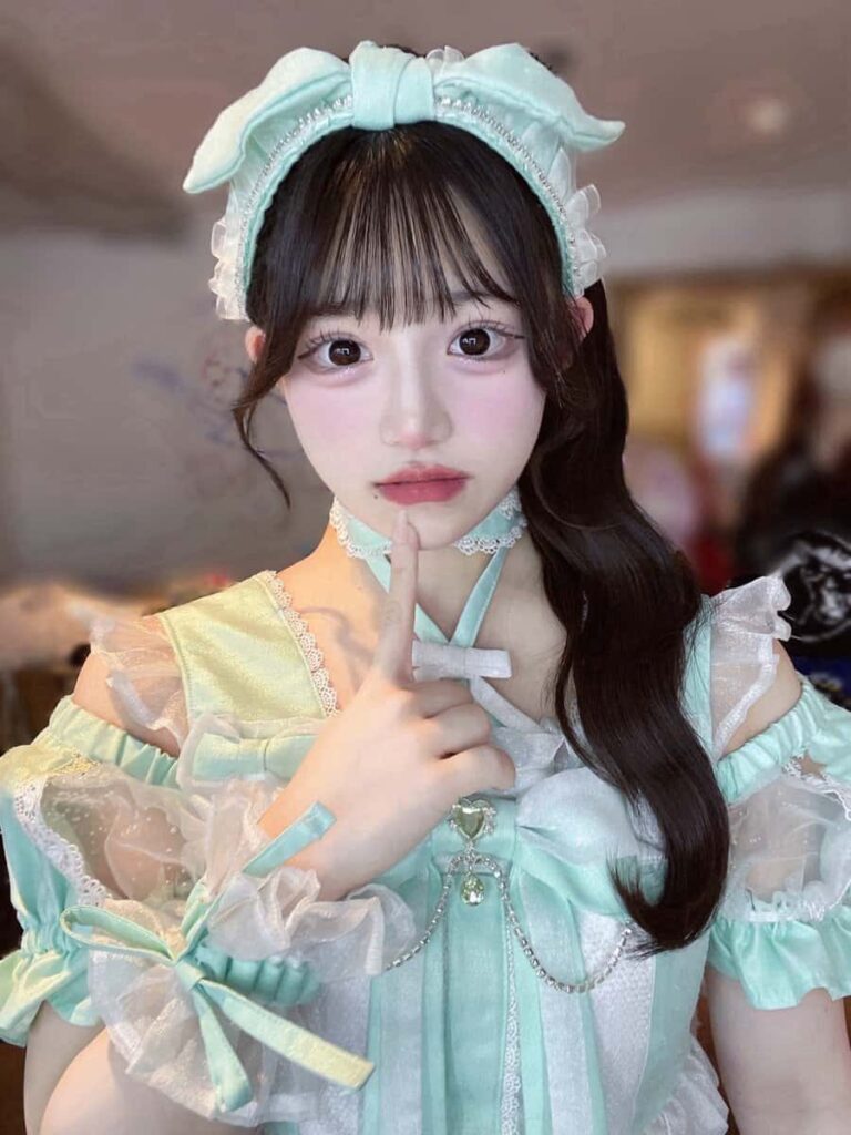 星野 あみ（ほしの あみ）【レッド】プロフィール｜MEGAFON【メガフォン】画像