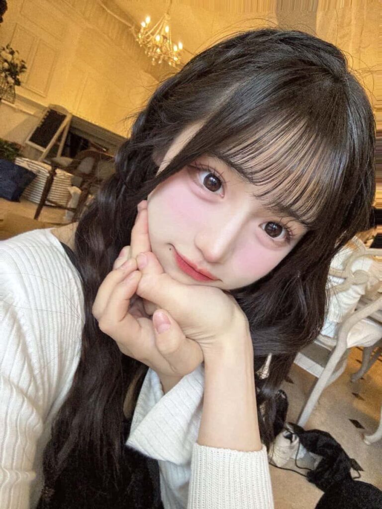 星野 あみ（ほしの あみ）【レッド】プロフィール｜MEGAFON【メガフォン】画像
