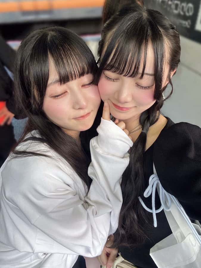 好実 れん(このみ れん)【ピンク】プロフィール|MEGAFON【メガフォン】画像