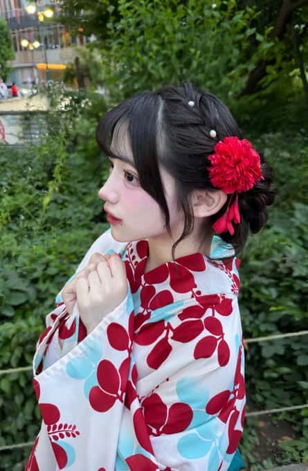 星野 あみ（ほしの あみ）【レッド】プロフィール｜MEGAFON【メガフォン】画像