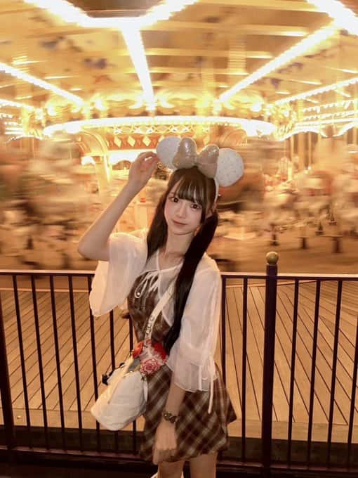 好実 れん(このみ れん)【ピンク】プロフィール|MEGAFON【メガフォン】画像
