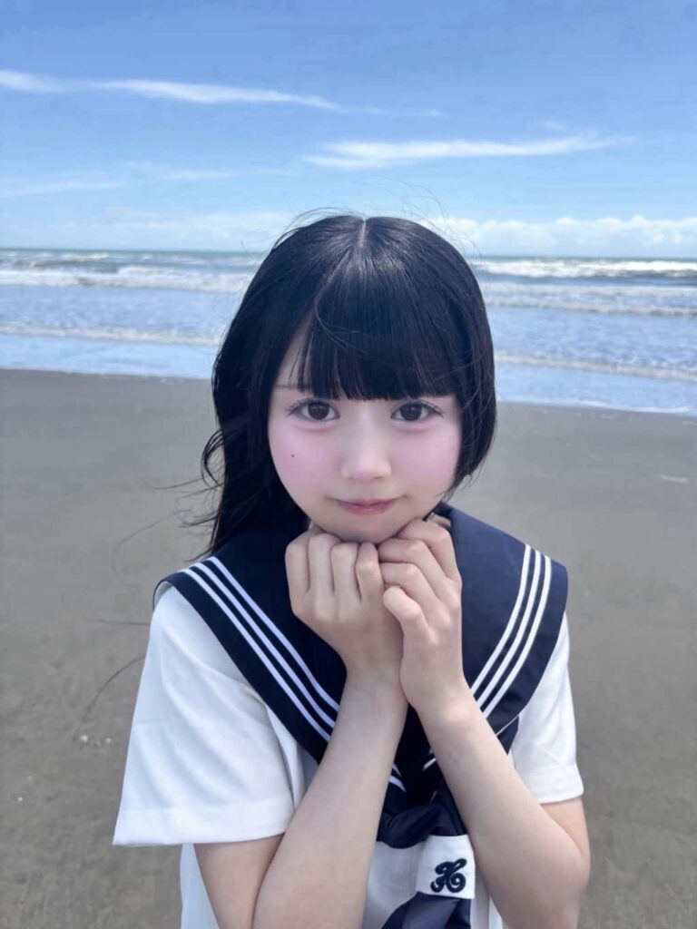 羽雲 ろこ(わくも ろこ)【スカイブルー】プロフィール|MEGAFON【メガフォン】画像