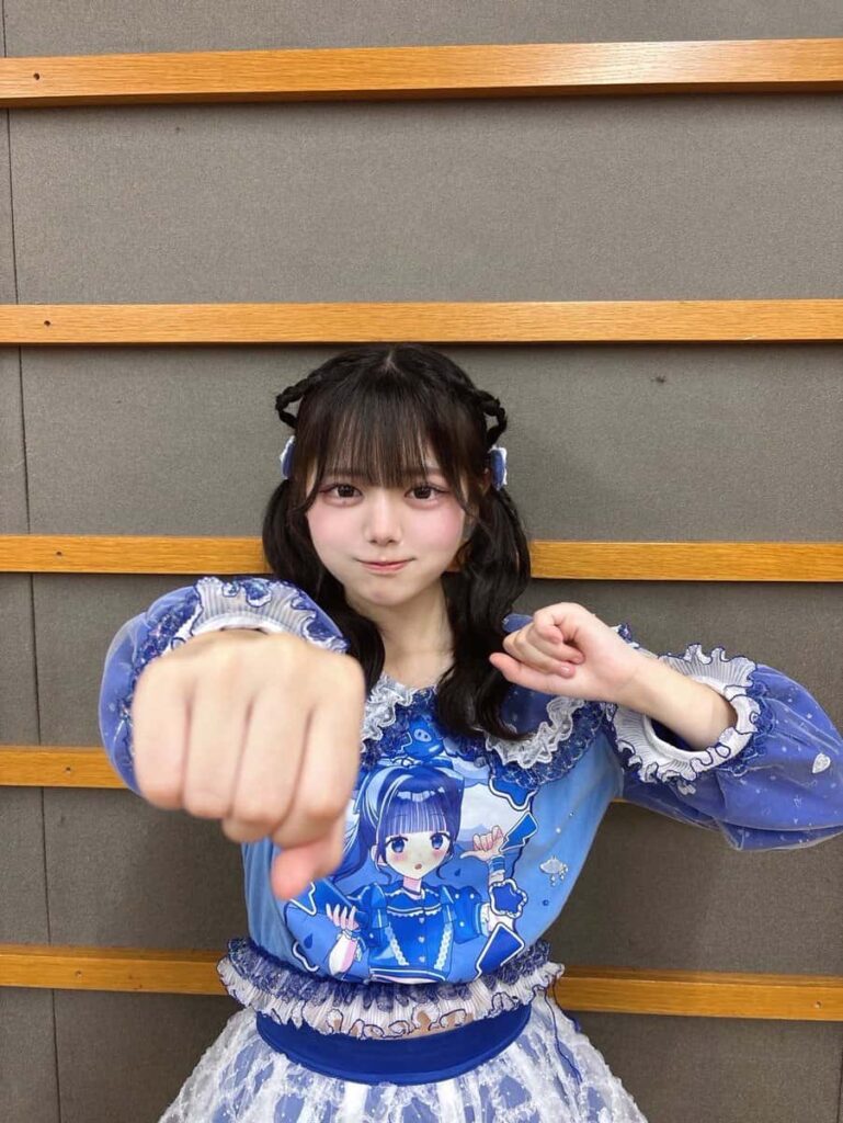 明音 いろは(らむね いろは)【ブルー】プロフィール|MEGAFON【メガフォン】画像