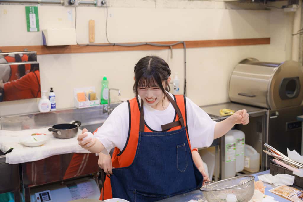 星野 あみ（ほしの あみ）【レッド】プロフィール｜MEGAFON【メガフォン】画像