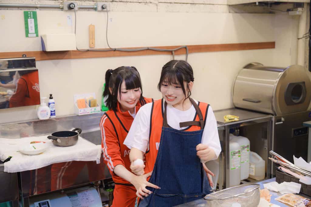 星野 あみ（ほしの あみ）【レッド】プロフィール｜MEGAFON【メガフォン】画像