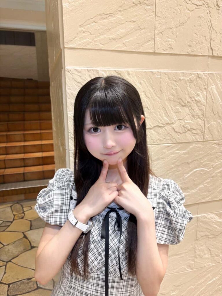 羽雲 ろこ(わくも ろこ)【スカイブルー】プロフィール|MEGAFON【メガフォン】画像