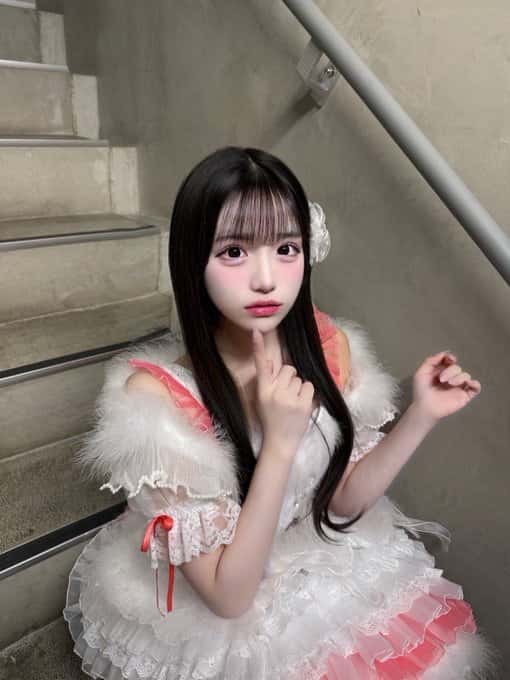 星野 あみ(ほしの あみ)【レッド】プロフィール|MEGAFON【メガフォン】画像