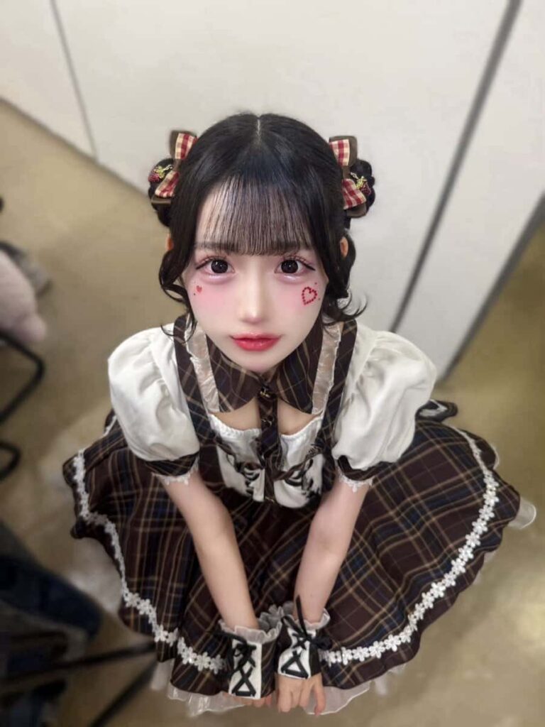 星野 あみ（ほしの あみ）【レッド】プロフィール｜MEGAFON【メガフォン】画像