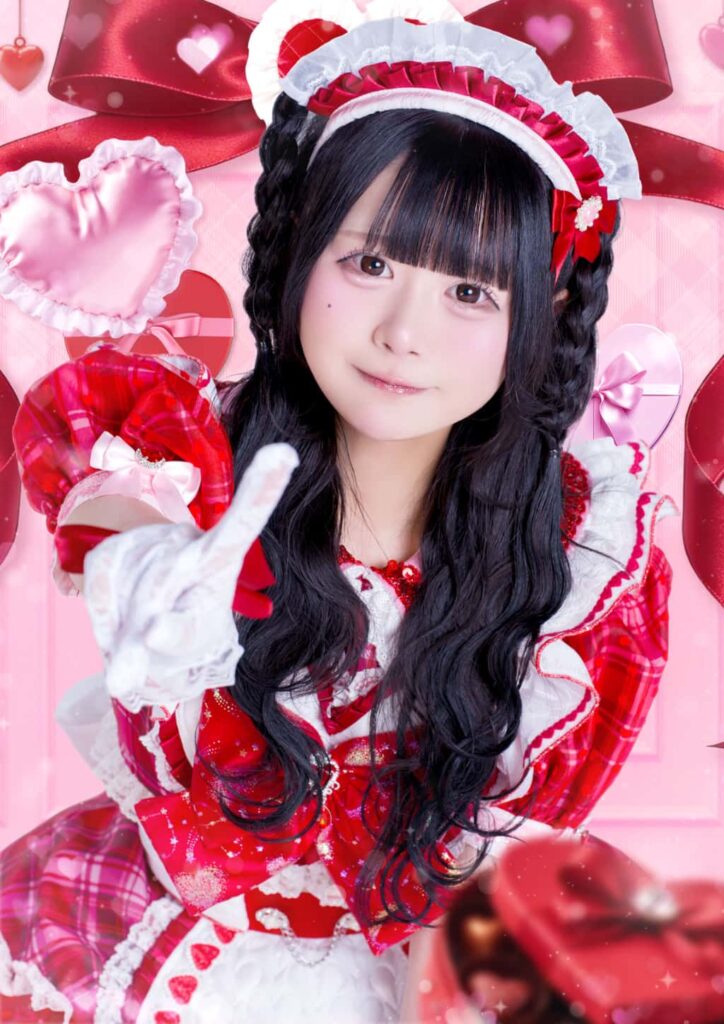 【衣装】2025年バレンタイン｜MEGAFON (メガフォン)羽雲 ろこ