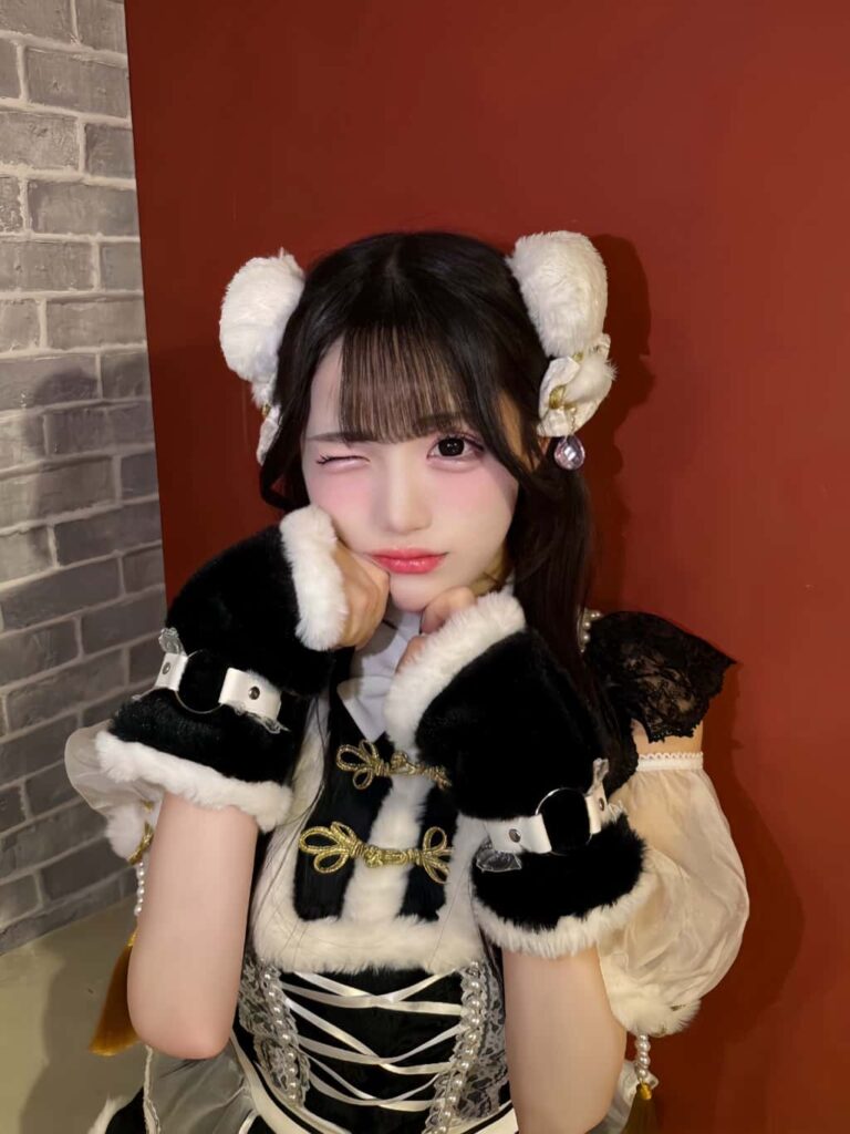 星野 あみ（ほしの あみ）【レッド】プロフィール｜MEGAFON【メガフォン】画像