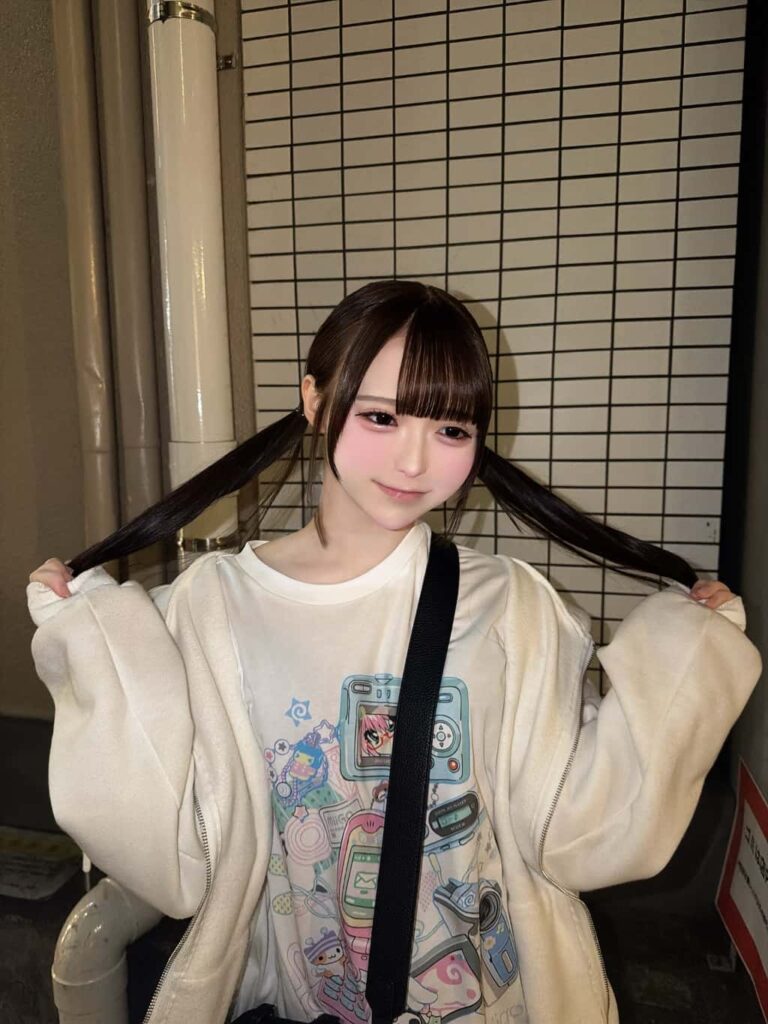 小晴 のか（こはる のか）【オレンジ】プロフィール｜MEGAFON【メガフォン】画像