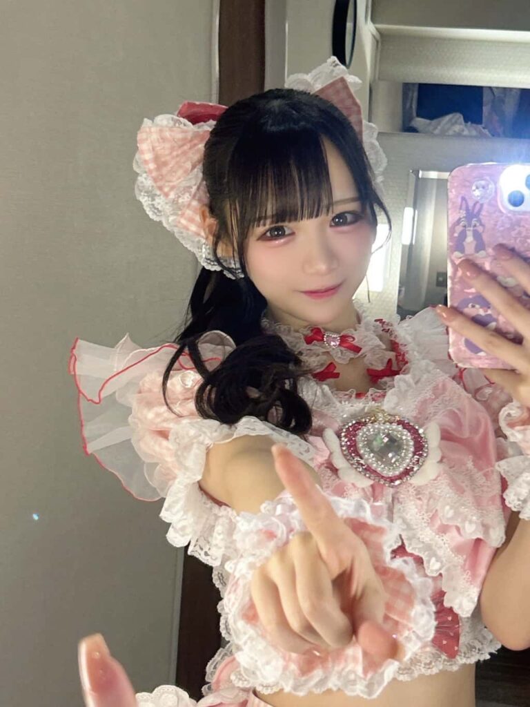 好実 れん（このみ れん）【ピンク】プロフィール｜MEGAFON【メガフォン】画像