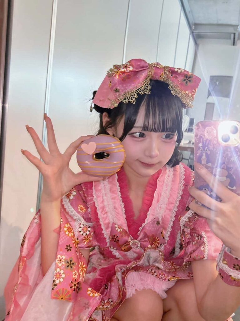 好実 れん（このみ れん）【ピンク】プロフィール｜MEGAFON【メガフォン】画像