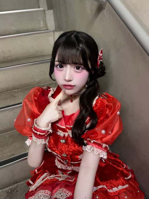 星野 あみ（ほしの あみ）【レッド】プロフィール｜MEGAFON【メガフォン】画像