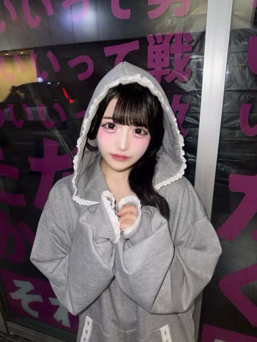 星野 あみ（ほしの あみ）【レッド】プロフィール｜MEGAFON【メガフォン】画像