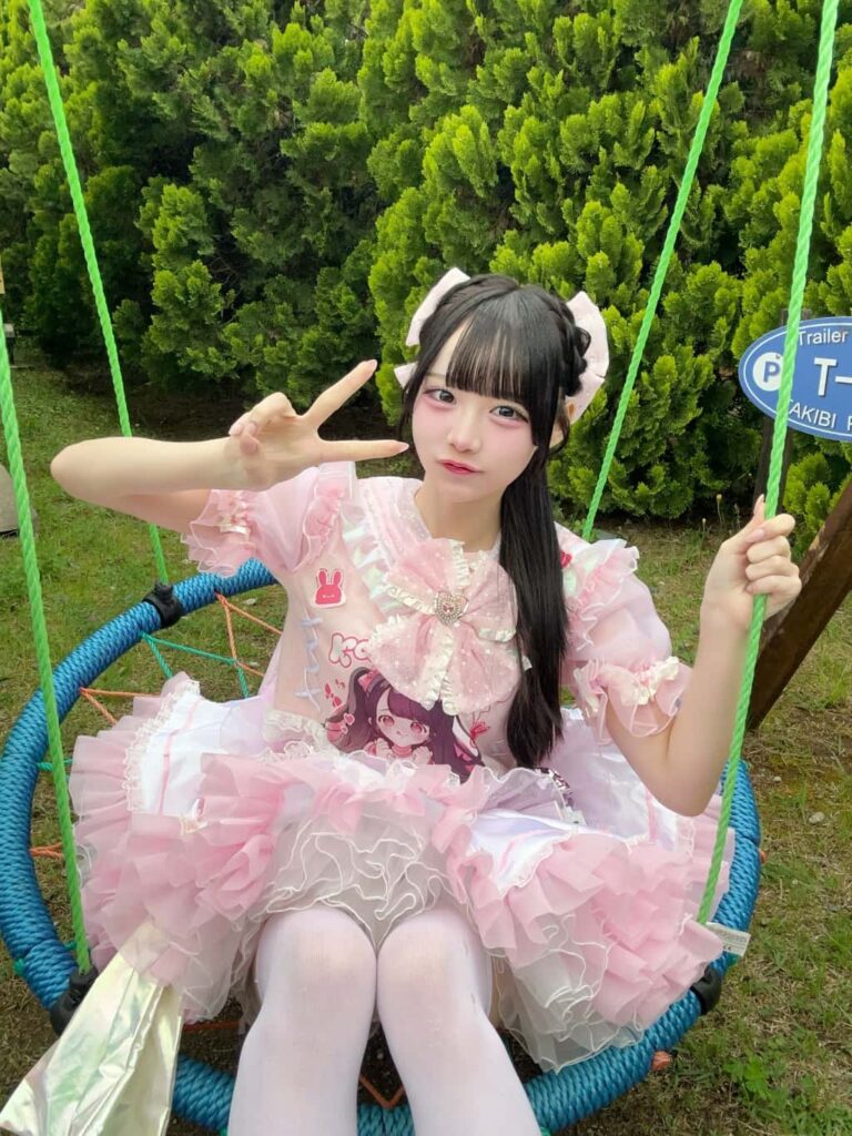 好実 れん(このみ れん)【ピンク】プロフィール|MEGAFON【メガフォン】画像