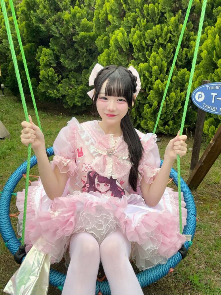 好実 れん(このみ れん)【ピンク】プロフィール|MEGAFON【メガフォン】画像