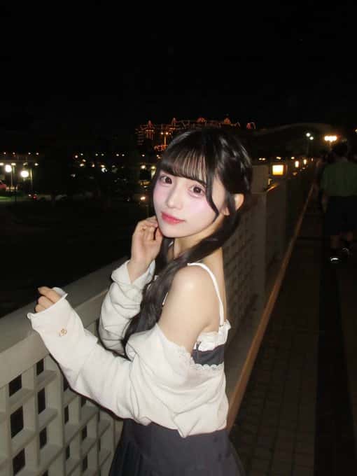 星野 あみ(ほしの あみ)【レッド】プロフィール|MEGAFON【メガフォン】画像