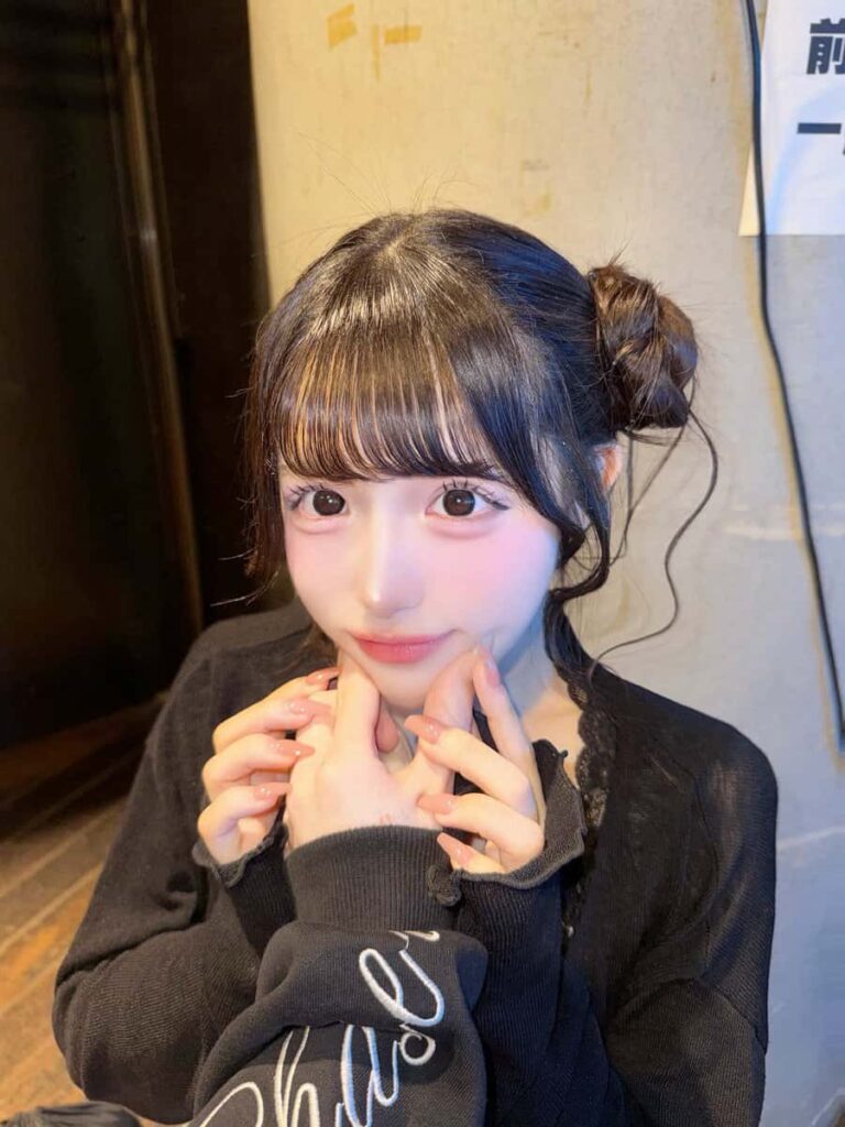 星野 あみ(ほしの あみ)【レッド】プロフィール|MEGAFON【メガフォン】画像