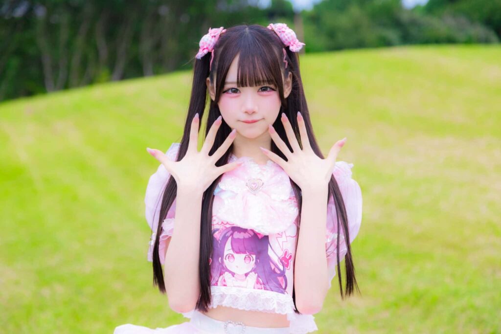 好実 れん(このみ れん)【ピンク】プロフィール|MEGAFON【メガフォン】画像