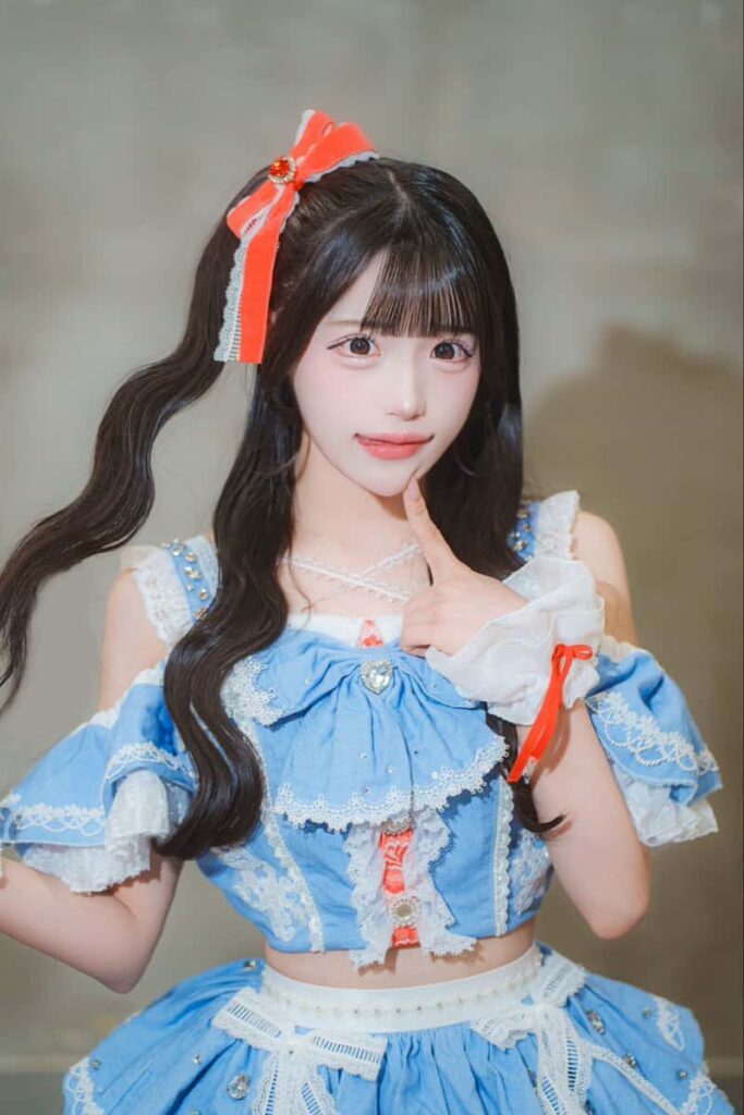 星野 あみ(ほしの あみ)【レッド】プロフィール|MEGAFON【メガフォン】画像