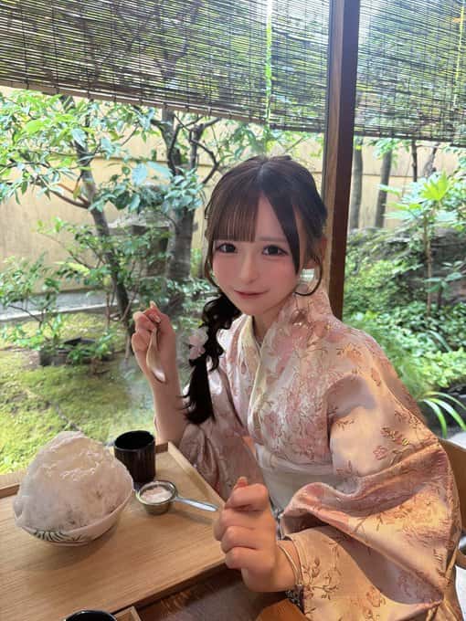 小晴 のか(こはる のか)【オレンジ】プロフィール|MEGAFON【メガフォン】画像