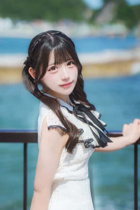 星野 あみ(ほしの あみ)【レッド】プロフィール|MEGAFON【メガフォン】画像