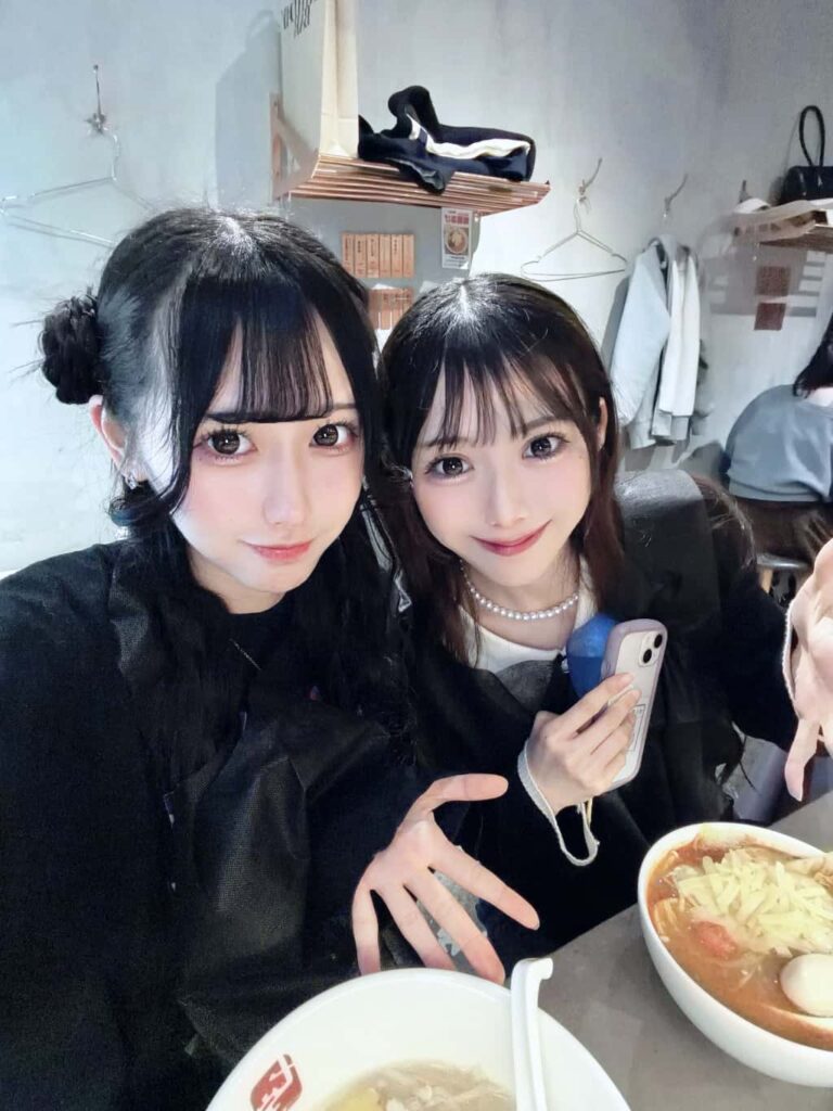 幸野 れいあ( ゆきの れいあ )【レッド】プロフィール｜Pastel Closet【パスクロ】