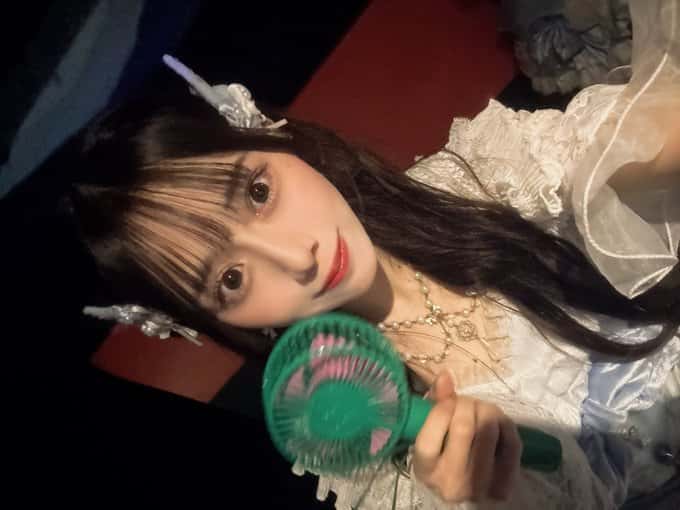 澄原 夏帆( しみはら かほ )【エメラルドグリーン】プロフィール｜Pastel Closet【パスクロ】画像